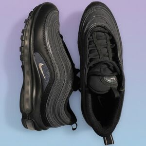 Nike Air Max 2090 Black Sneakers | Metallic Silver Detail | Women’s Size US 8